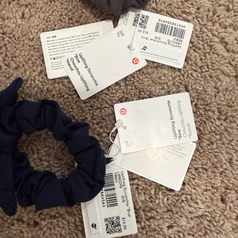 Set of 2 lululemon athletica Navy & Charcoal Bow Scrunchie NWT - Picture 6 of 6